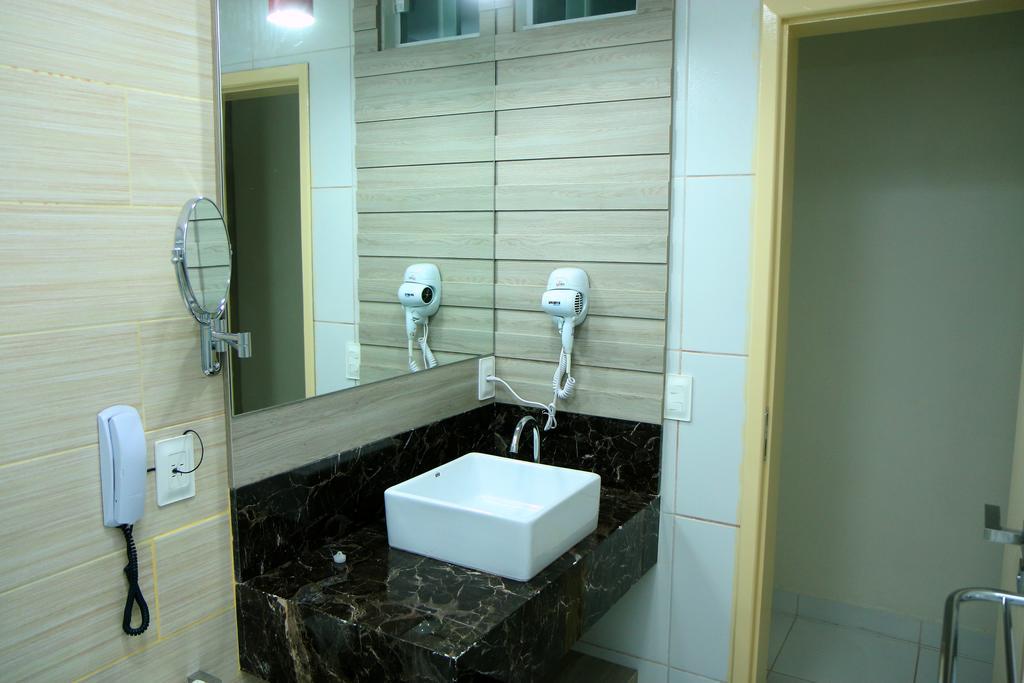 Vitoria Palace Hotel Mossoro Bagian luar foto